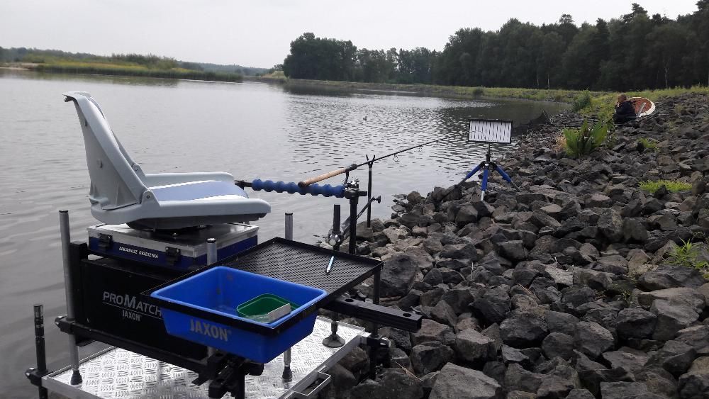 Tablica podświetlana - sygnalizacyjna do feedera- drgająca szczytówka