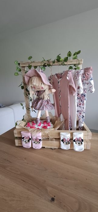 Kosz upominkowy dla noworodka