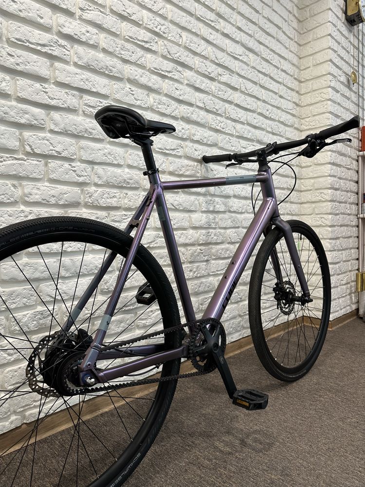 Rower na pasku Cube Hyde Race alfine8