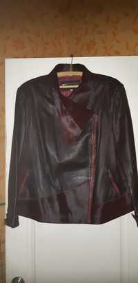 женская кожаная курточка 52-54 размер