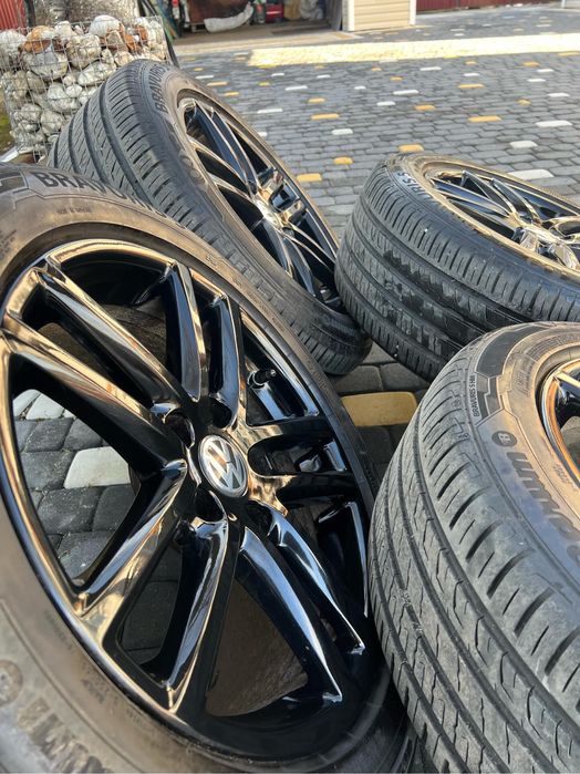 Продам комплект Volkswagen Touareg,Audi Q5,Q7