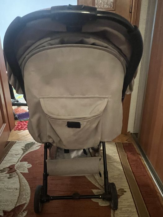 Прогулянкова коляска Carrello