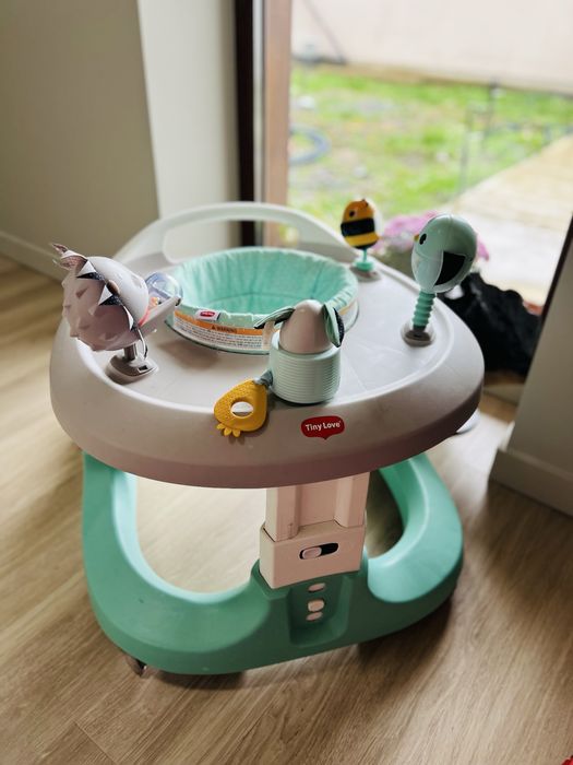 Розвиваючий центр 4 в 1 Tiny Love ходунки