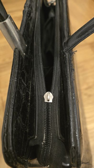 Aktówka, teczka, czarna