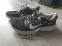 Buty sportowe Nike rozm 42 enginered for speed running jak nowe