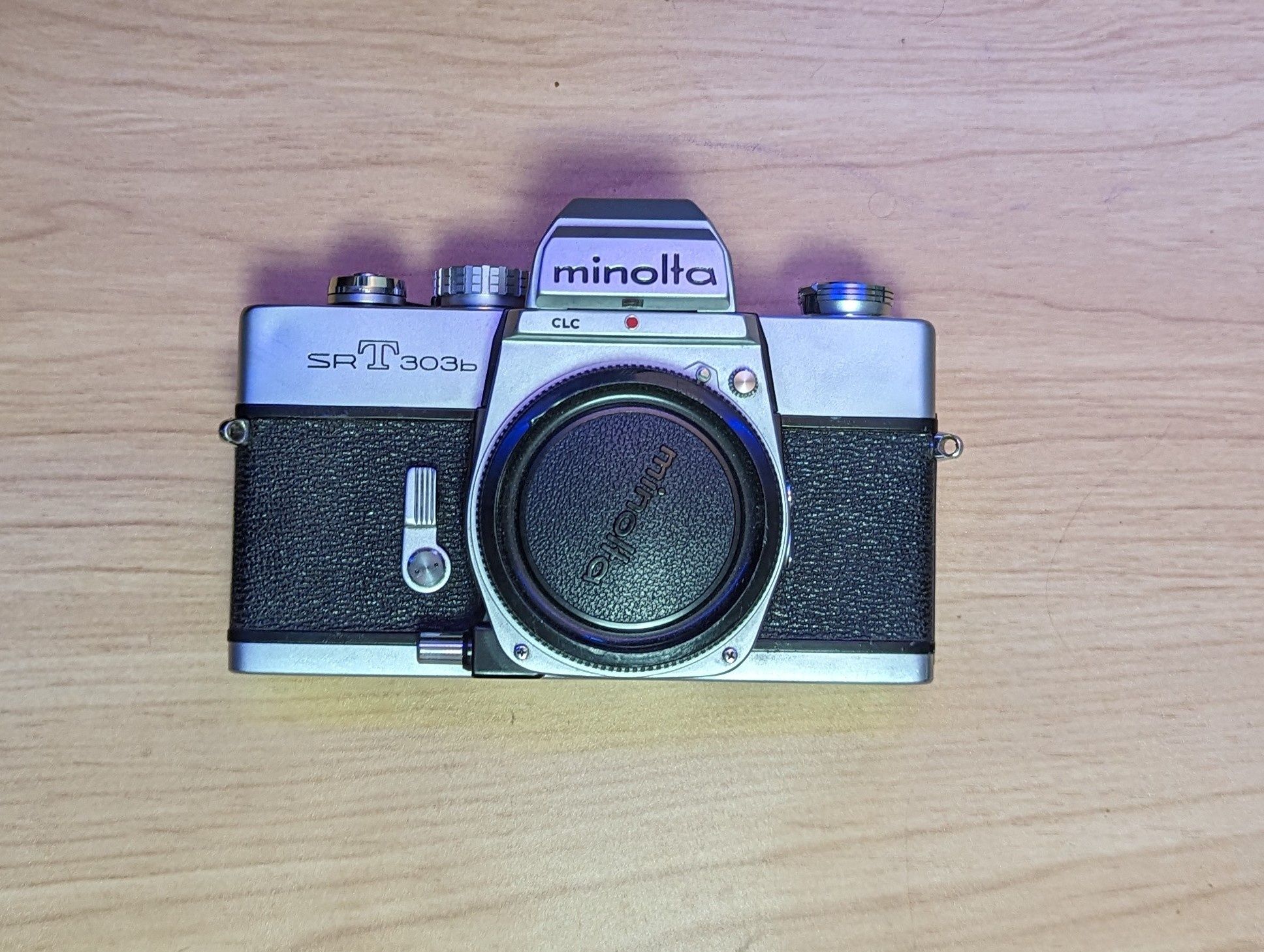 Minolta SRT 303b