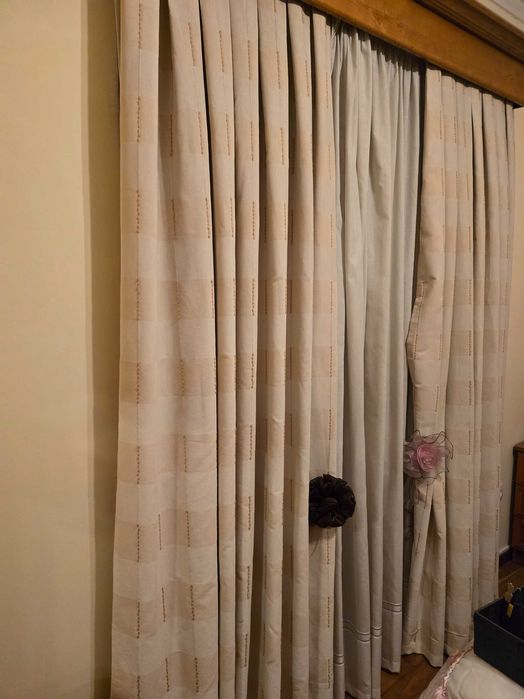 Cortinas  e cortinades