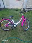 Rower B'twin Nature Poply 500 w rozmiarze 24 cale.