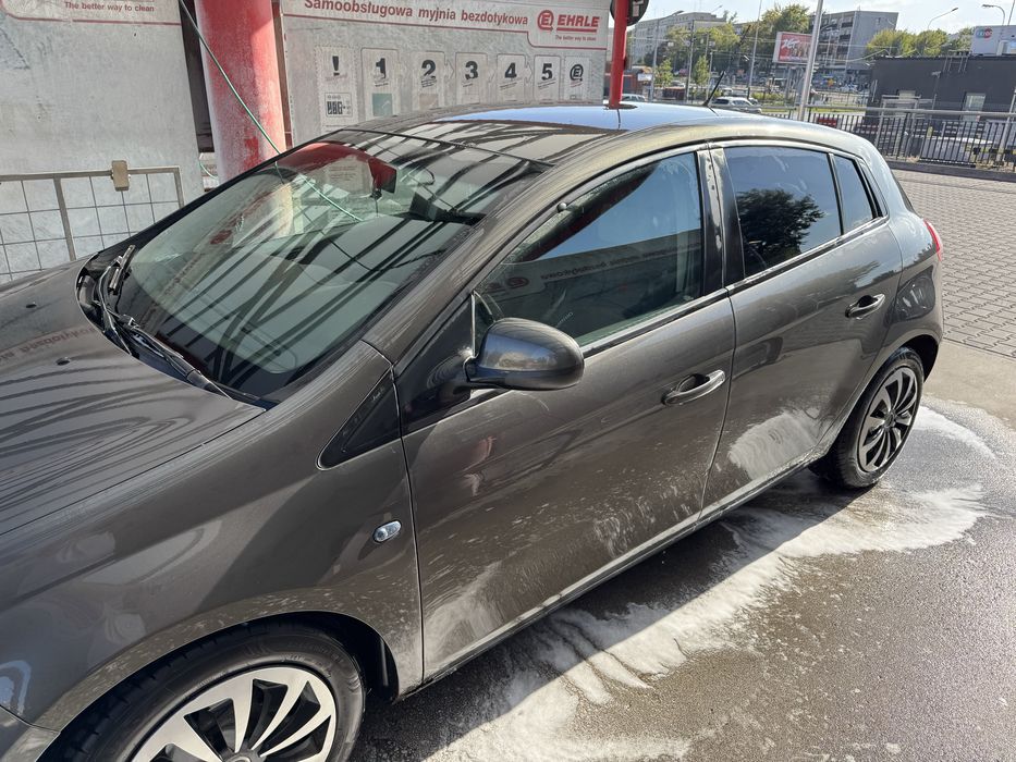 Fiat bravo 2 2007 1.9 jtd 120km