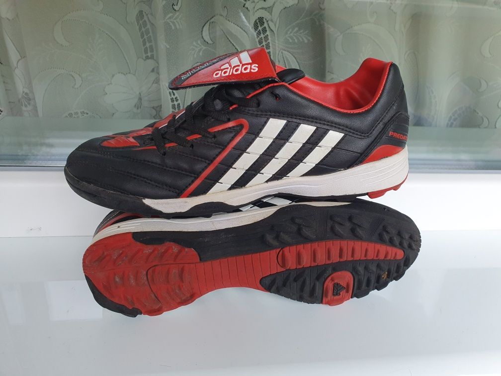 Сороканожки Adidas predator