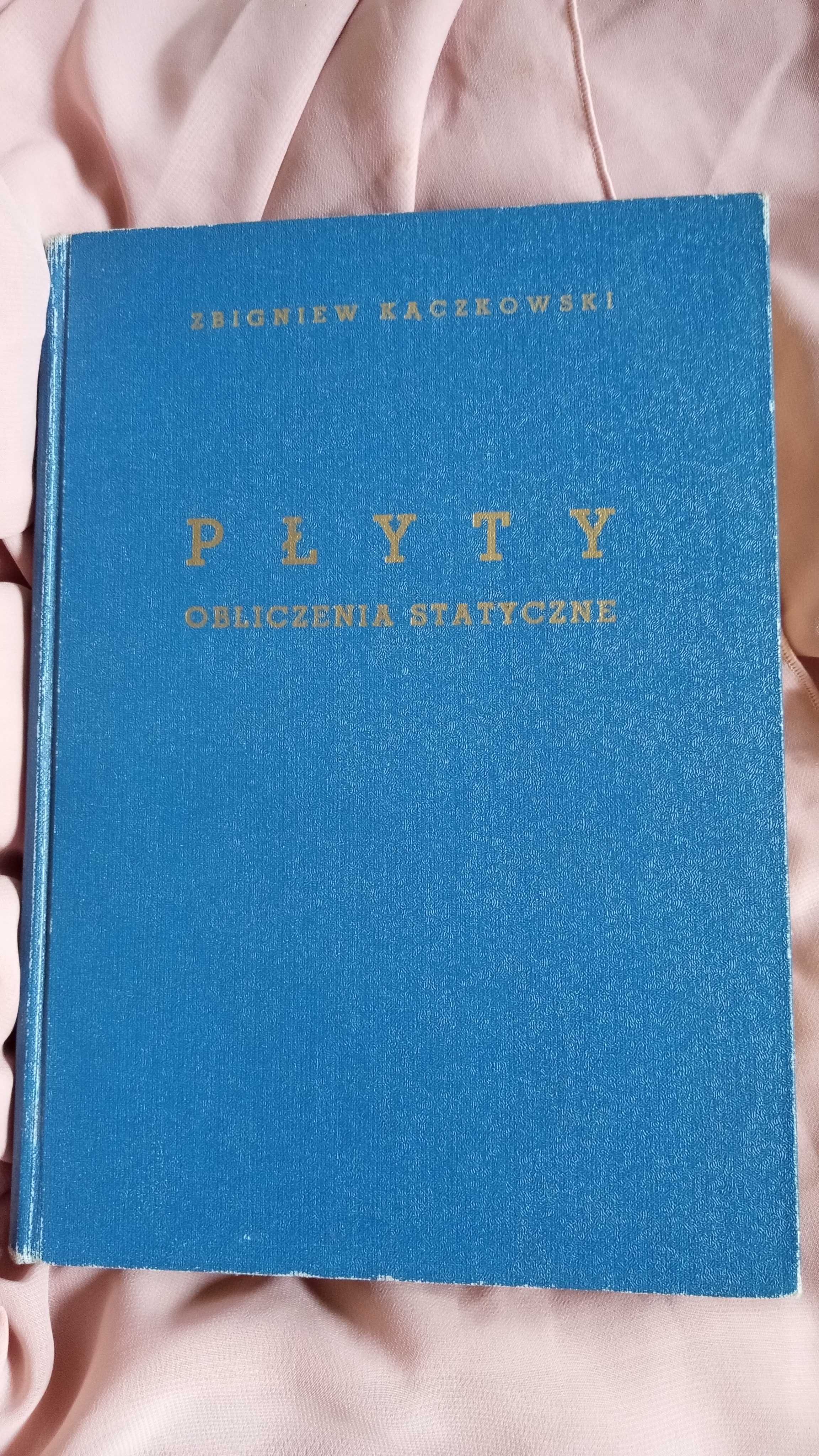 Płyty- obliczenia statystyczne Z.Kączkowski