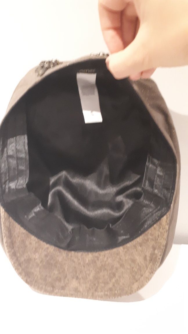 Czapka z daszkiem Reserved rozm.S