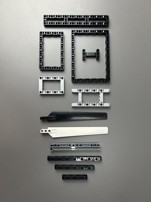 Детали Lego Technic лифтармы, балки, панели, крылья