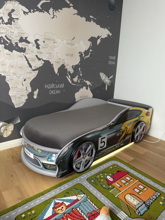 Кровать машинка 180*80+ковер в ПОДАРОК