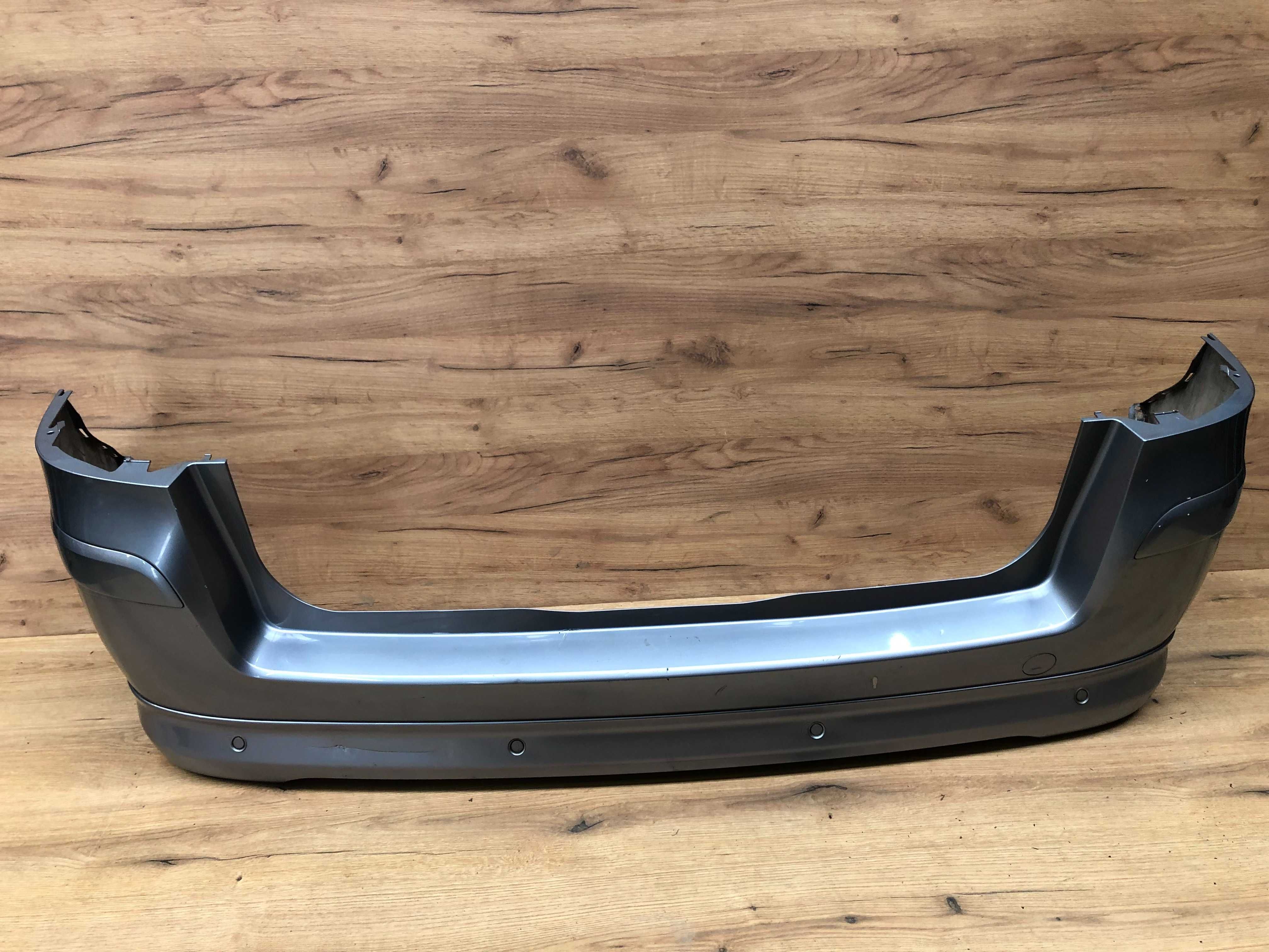 Zderzak tylny Opel Zafira B 4x pdc kolor z163
