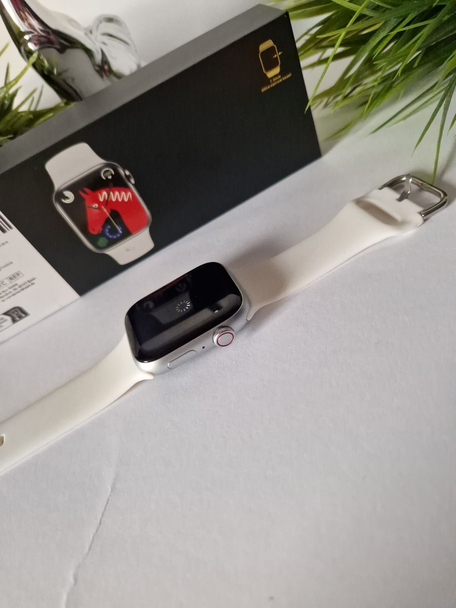 Watch 9, biały, pełny komplet