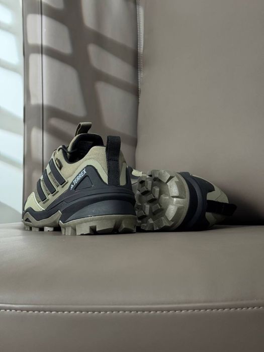 Чоловічі кросівки адідас Adidas Terrex Skychaser GTX Olive Black 41-46