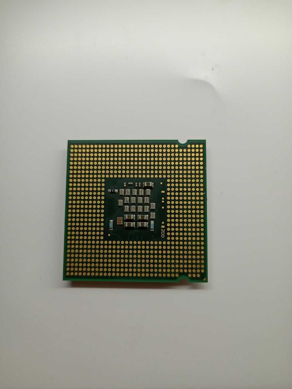 Процессор Intel Celeron 440 2.00GHz/512/800 (SL9XL) s775