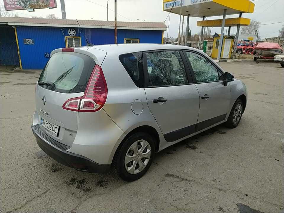 Renault Scenic 3   CDI , 2009