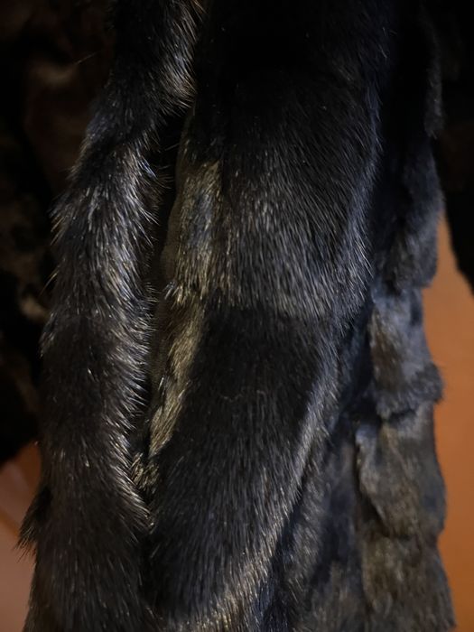 Шуба норкова (шматочки) з капюшоном