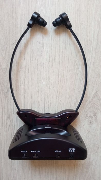 Продам наушники беспроводные