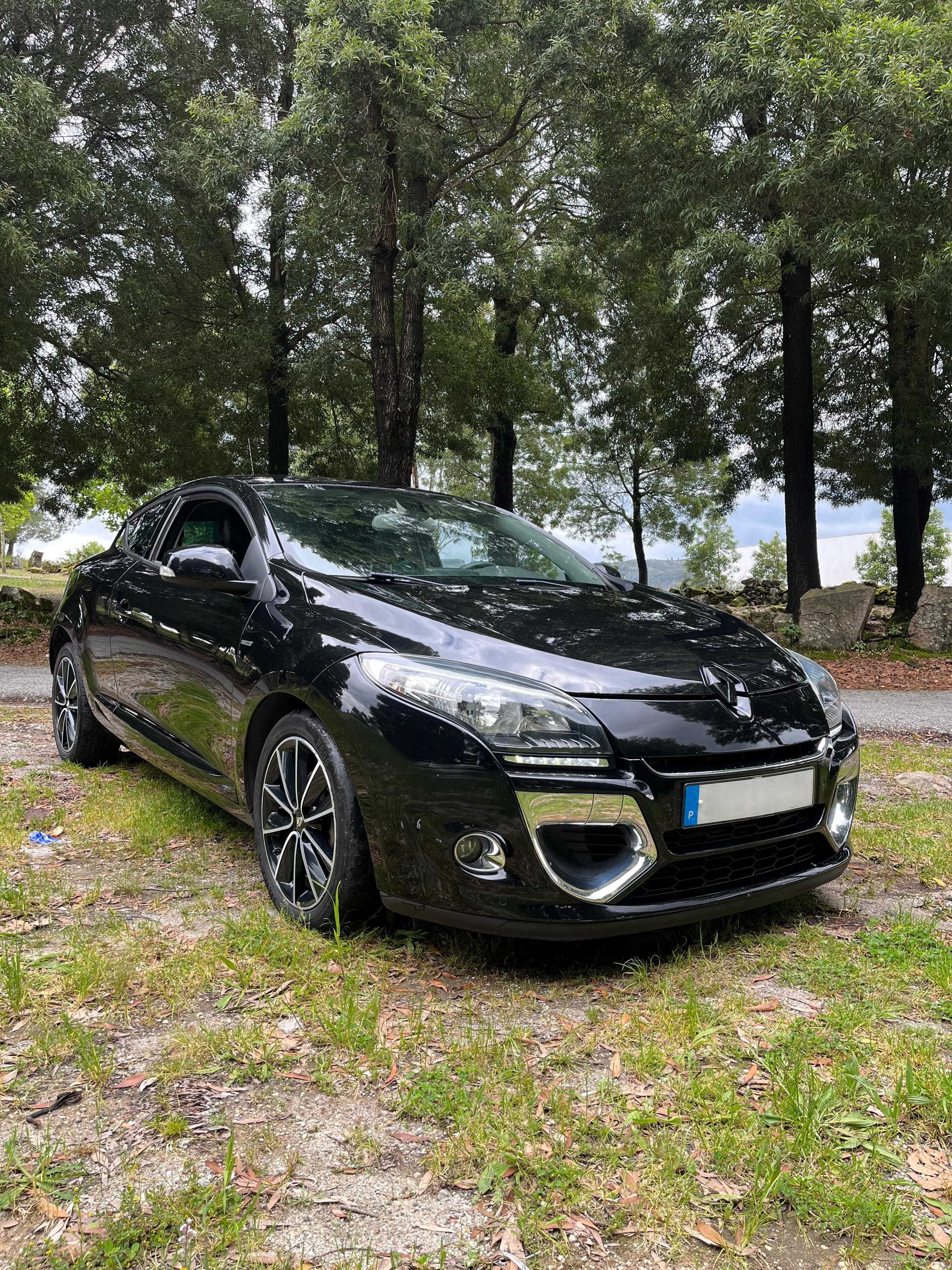 Renault Mégane Coupé 1.6 dCi Bose Edition 130cv | Garantia Incluída