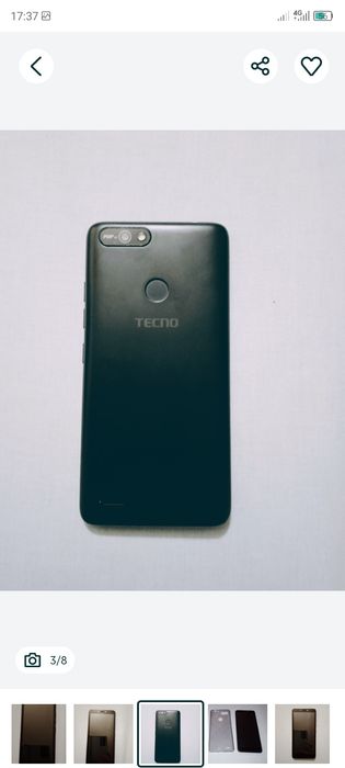 Андроїд чорного кольору