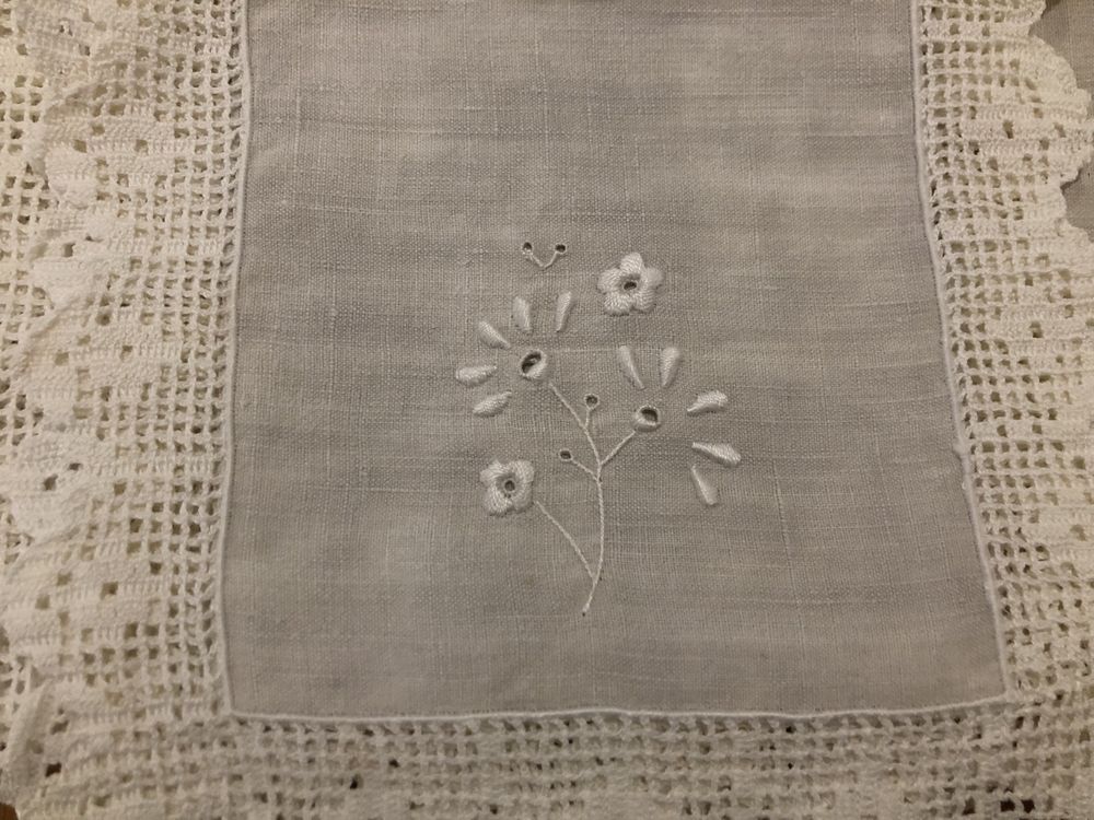 Conjunto de Naperons em renda