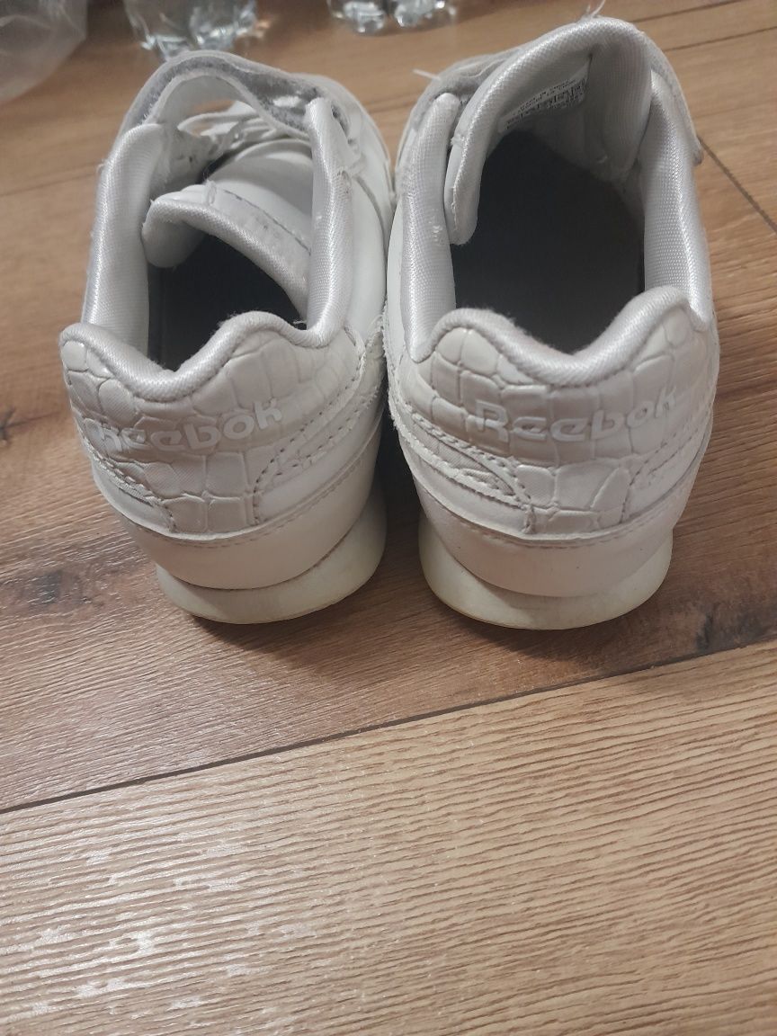 Buty reebok 31 białe