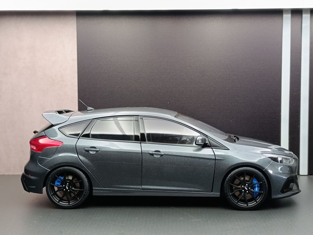 Ford Focus RS 1/18