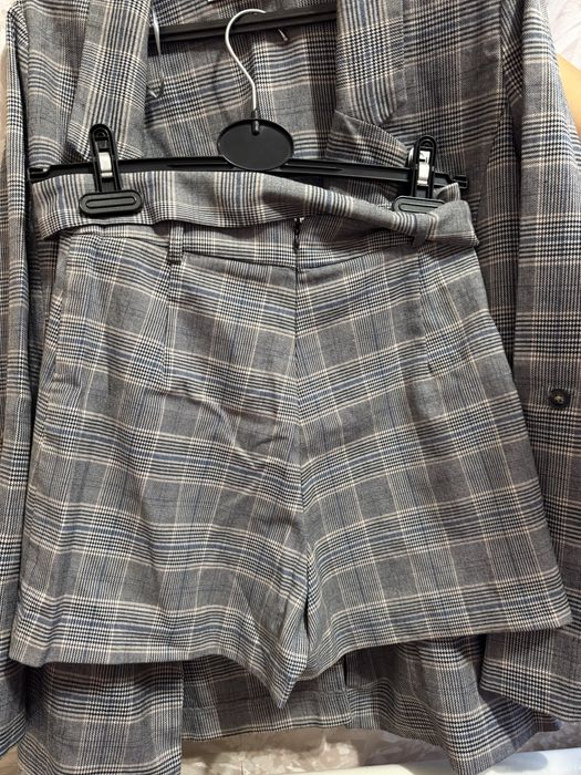 Костюм піджак+спідниця-шорти STRADIVARIUS