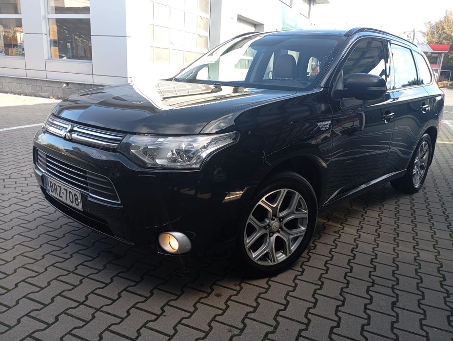 Mitsubishi Outlander 2.0 PHEV Full opcja