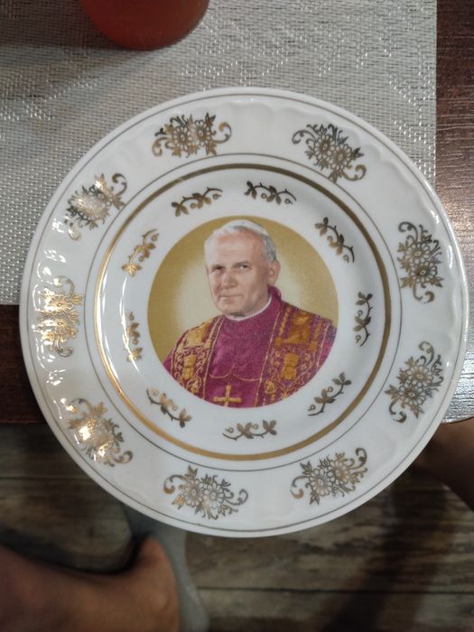 Talerz ozdobny  grawerem Jana Pawła II