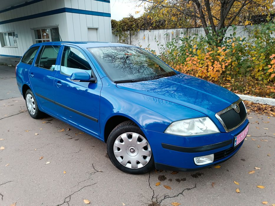Продам Шкоду Октавія на автоматі.