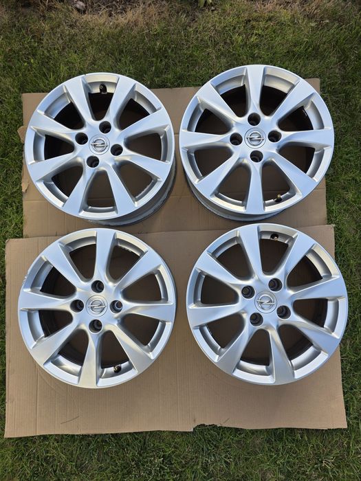 Felgi opel corsa F 6,5X16 16 ET38 4X108 65,1mm
