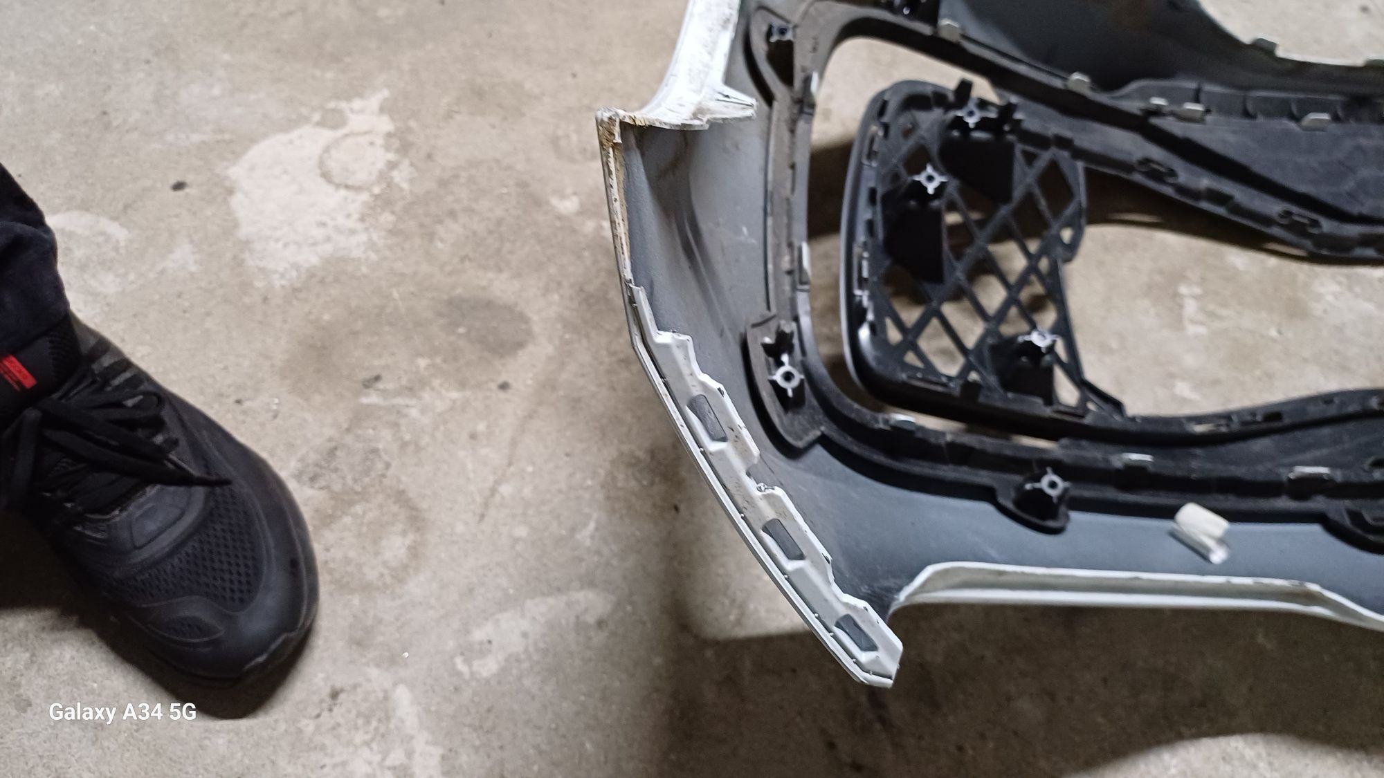 Zderzak przedni wolkswagen UP lift 21r