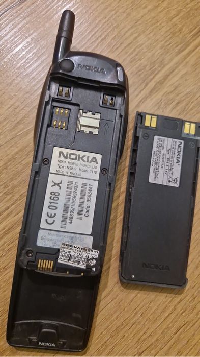 Kolekcjonerska Nokia 7110 PL bez simloka