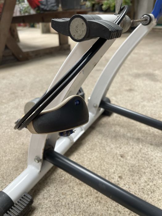 Rolo de treino de bicicleta