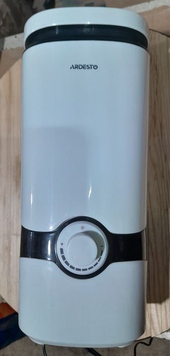 Зволожувач повітря Ardesto