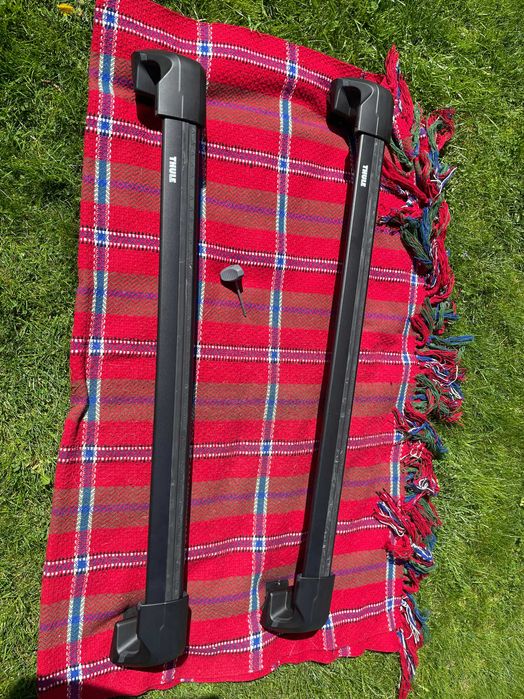 Thule- belki dachowe +łapy + akcesoria dla Peugeot 308 (2014-)