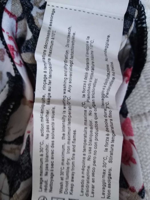 Blusa Padrão Floral WS2 Urban Style L