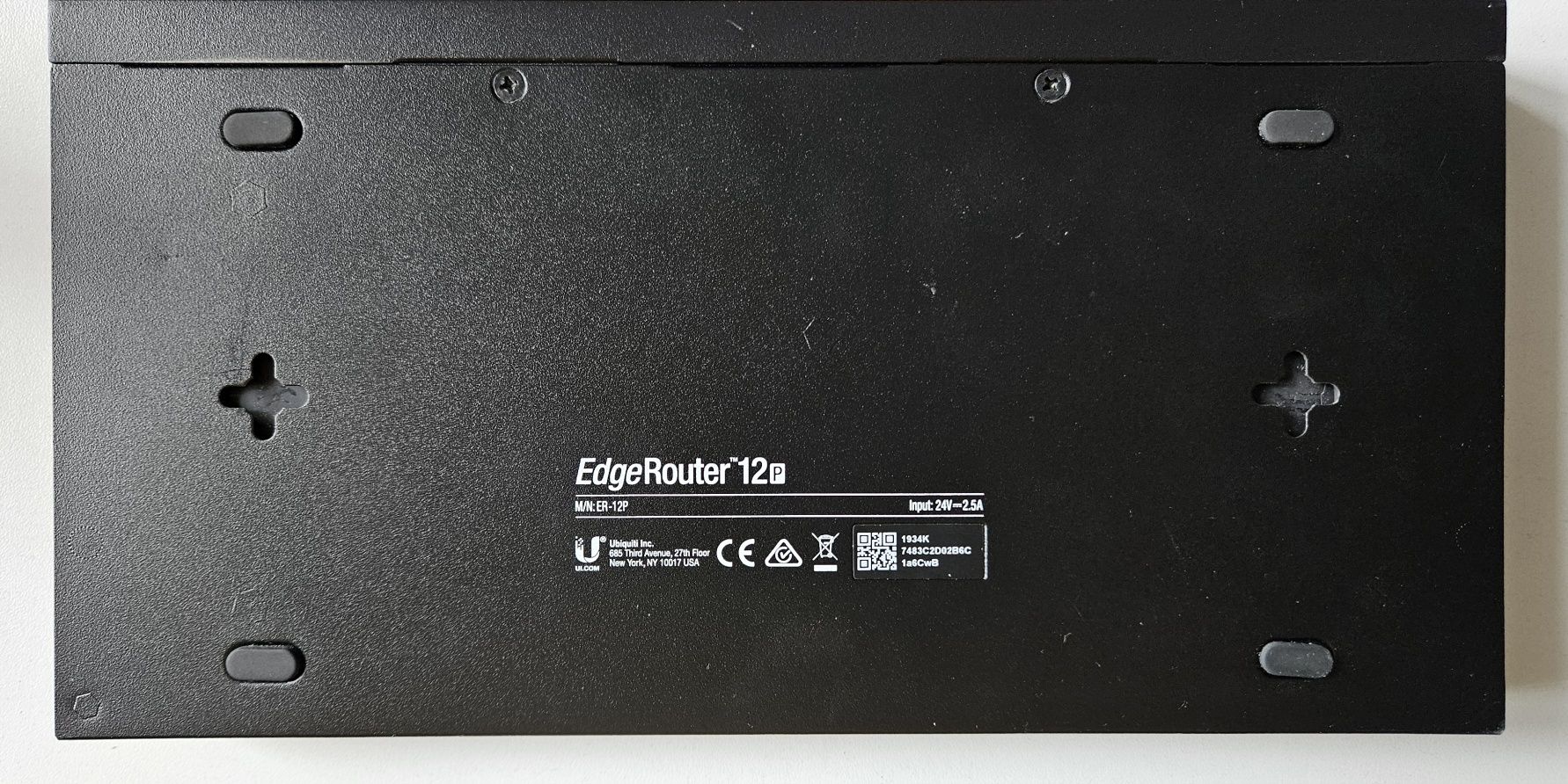 Ubiquiti EdgeRouter 12P (ER-12P)