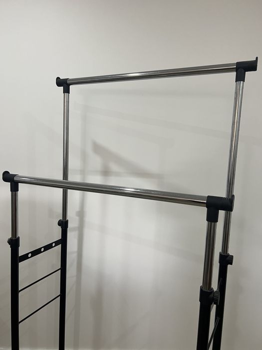 Bengaleiro duplo em aço com altura regulável