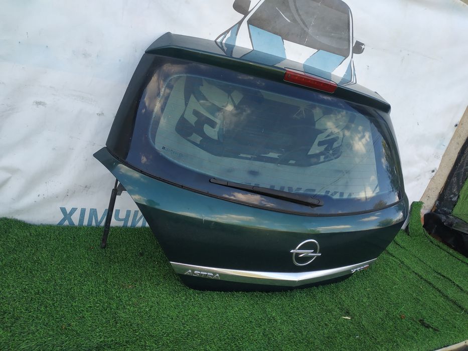 Кришка багажніка Opel Astra H Хечбек