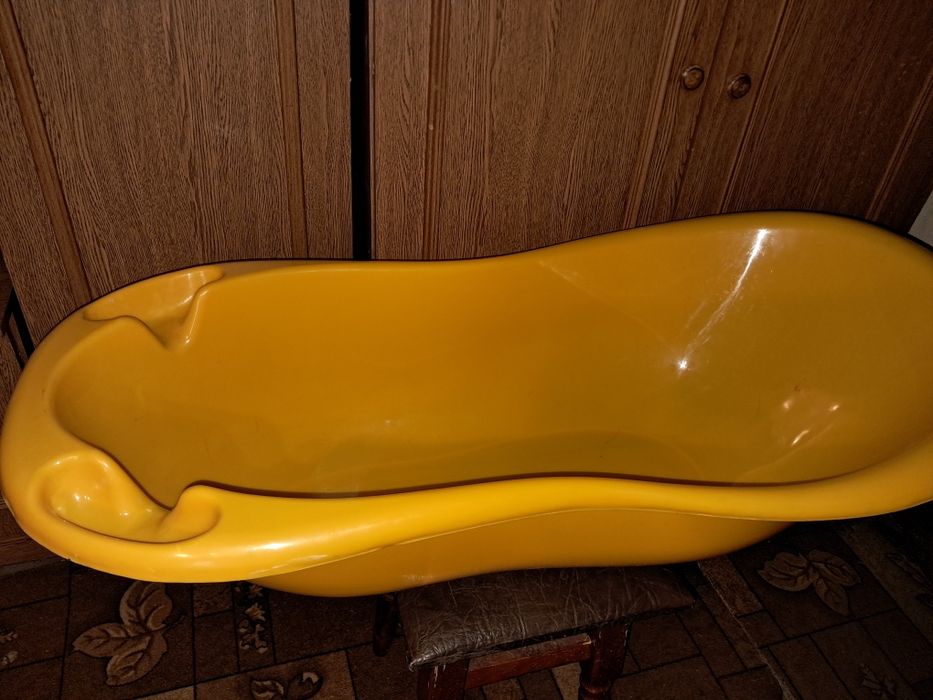 Продам дитячу ванночку