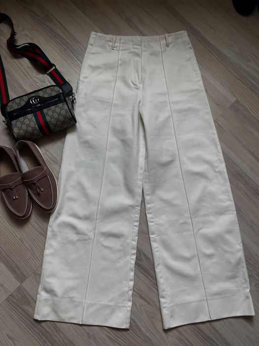 Джинси від Zara.