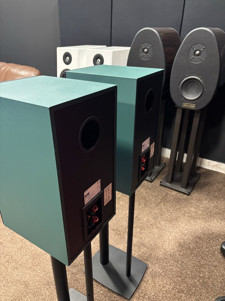 Elac ELT-7  - kolumny podstawkowe / monitory