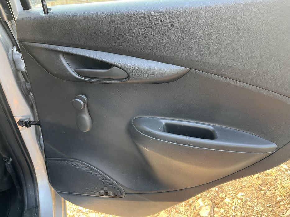 Opel Karl Bi-fuel 1.0