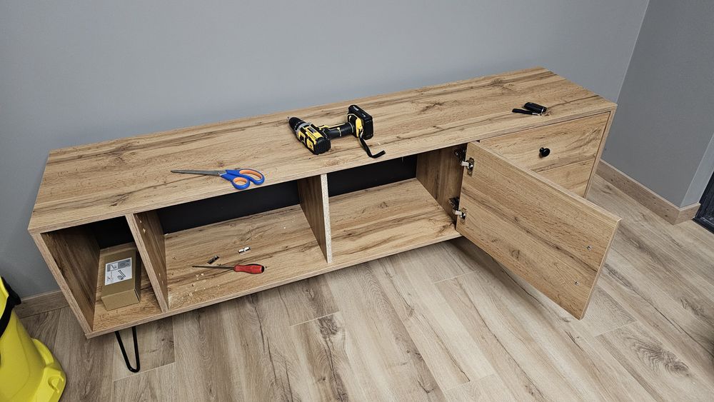 Szafka RTV+ Stolik kawowy(Razem)