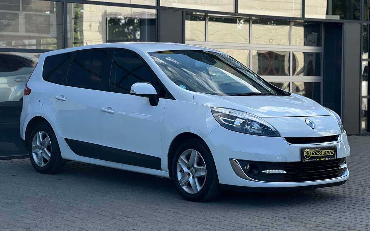 Renault Megane Scenic 2012